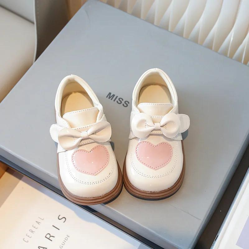 

Baby Girl s Princess Shoes Soft Leather Bowknot Cute Children Autumn Shoes Toddler Light Comfy Heart Kids Flat Shoes 21 insole13.5cm