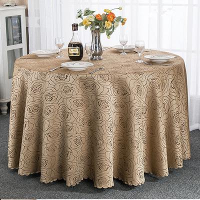 Textil do obýváku a jídelny – Ubrusy