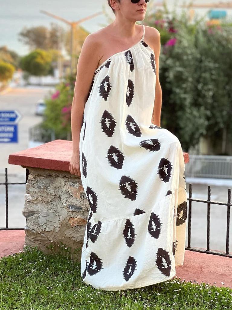 Oversized French Style One-Shoulder Strappy Beach Dress for Women