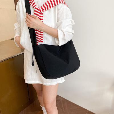Solid Color Large-capacity Casual Bag, Summer New Shoulder Messenger Bag, Light and Fashionable Tote Bag When Going Out