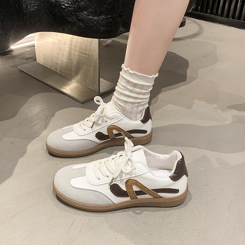 Fashion 2025 New Women Casual Sneakers Breathable Non-Slip Tennis Walking Sneakers Fashion Sports Shoes Comfortable Flats Women Shoes