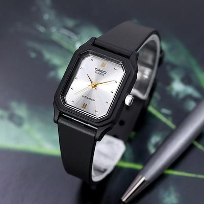Simple Design Mini Square Wristwatch with Good Visibility