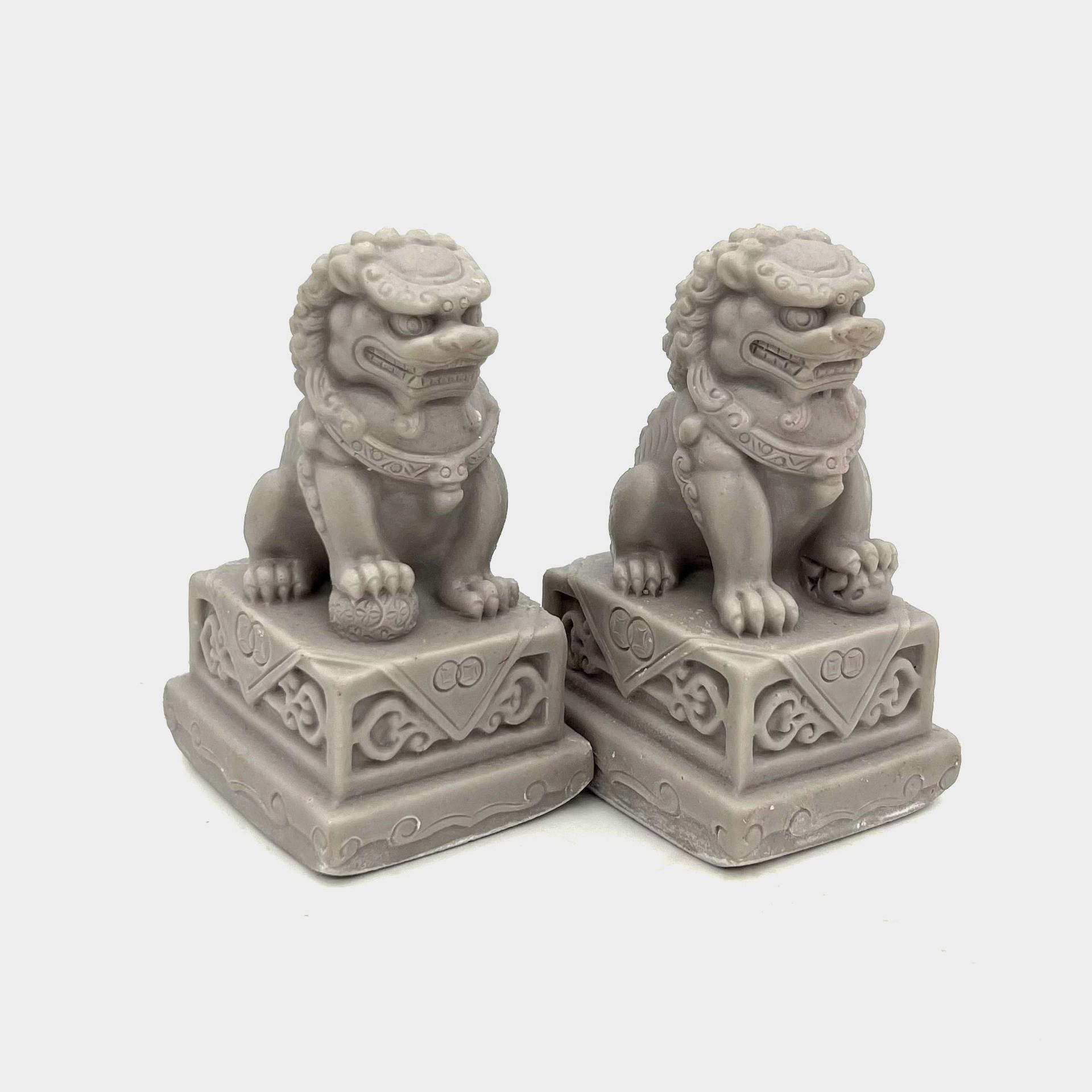 

1 Pair Internet Celebrity Cement Resin Little Lion, Little Lion Desktop Ornaments, Chinese Style Creative Gifts, Home Furnishings, Creative Gifts серый