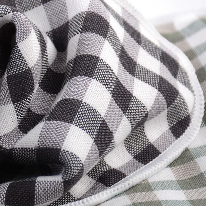 1Pcs 25x25cm Plaid Cotton Portable Hanging Children Kids Bathroom Hand Wash Face Square Small Towel