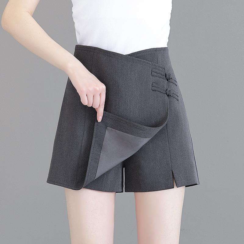 

Женские кюлоты А-силуэта с высокой посадкой и застежками-лягушками - Летний дизайн с нерегулярным разрезом 2024 L