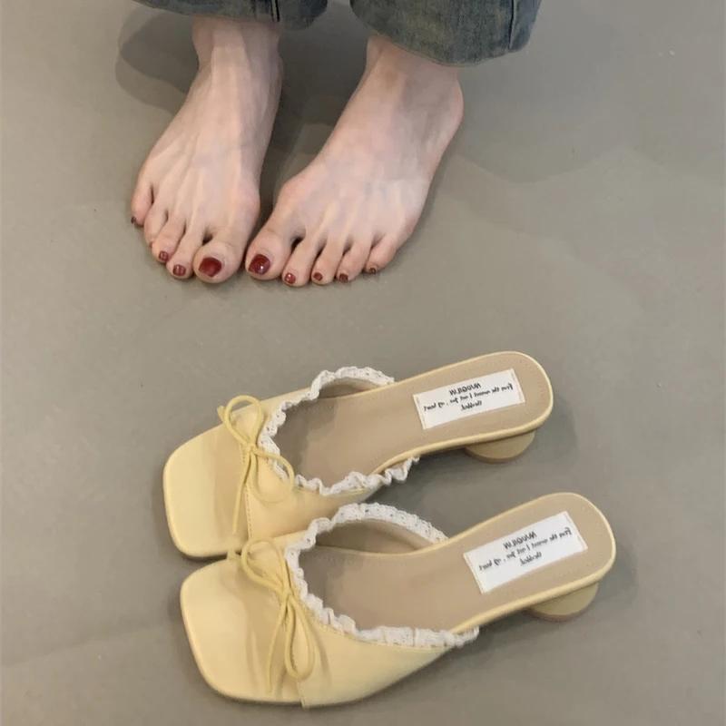 Designer Summer Butterfly-knot Lace Women Slippers Casual Thick Low Heel Dress Street Style Slides