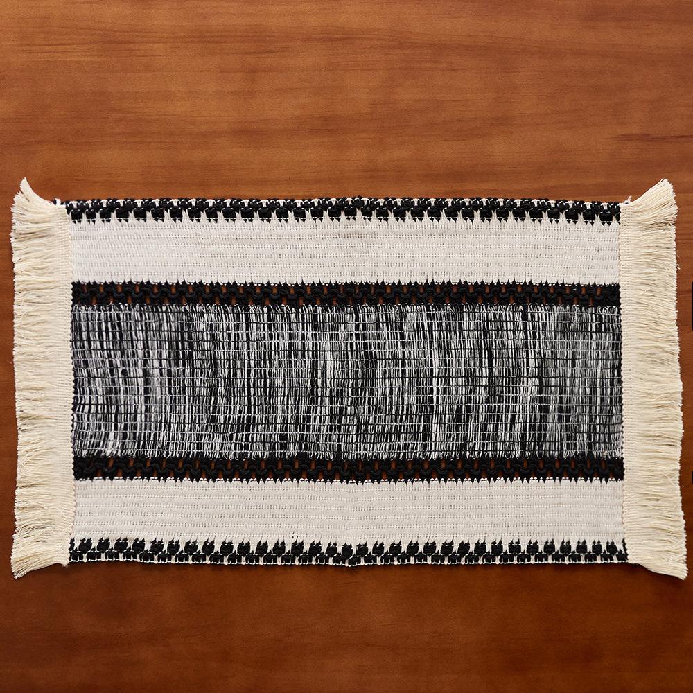 Cotton and linen style placemat tassel color matching woven table flag American country farmhouse holiday party decoration table mat