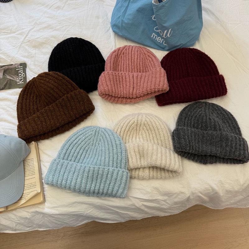 * Light board can be customized * Solid color thick wool hat knitted hat loose warm cold hat autumn and winter simple dome hat