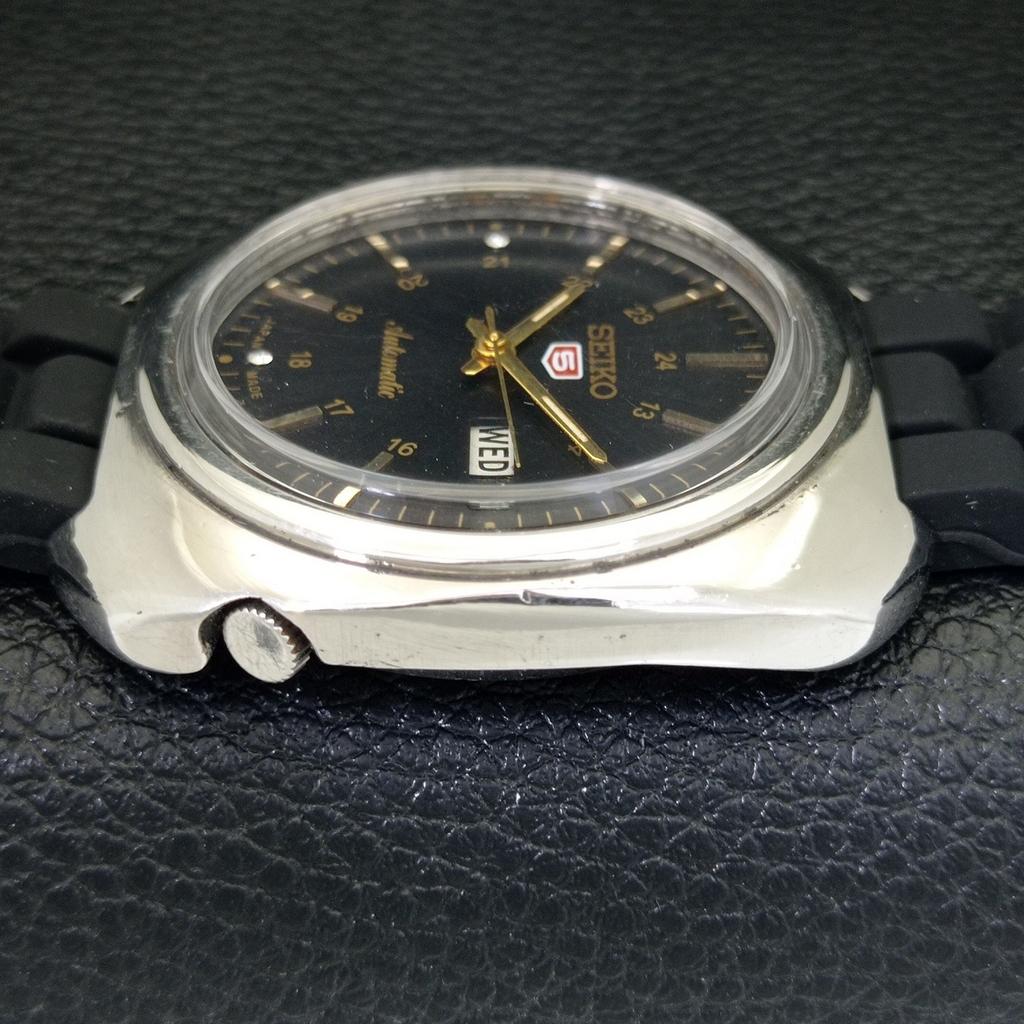 VINTAGE SEIKO 5 AUTOMATIC 6119C JAPAN MENS BLACK COLOR DIAL WATCH A702333-5 R124-a702333