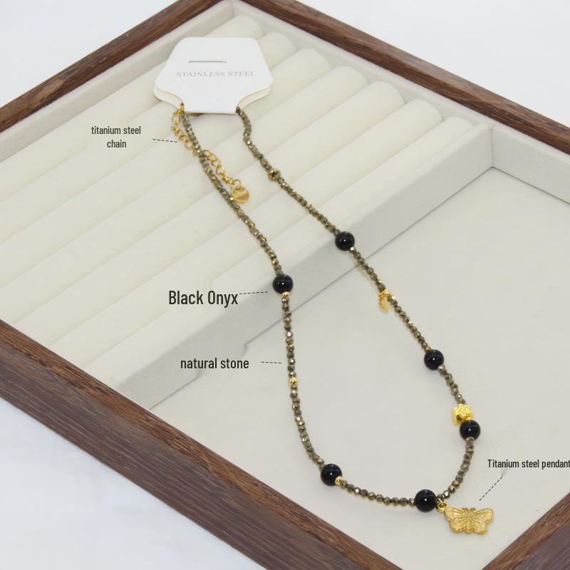 

High-End Natural Stone Beaded Necklace for Women - Versatile Luxury Fashion Clavicle Chain