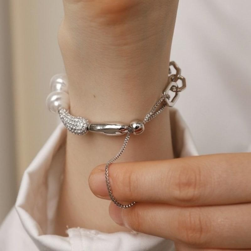 ozel Cubic Pave Waterdrop Pearl Bracelet PB144B