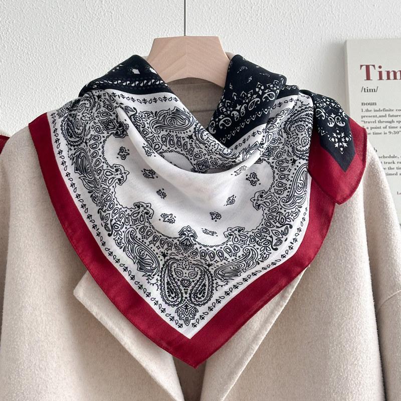 71 Series Neck Cashew Flower Square Scarf Silk Scarf Female Korean Version Versatile Literary and Retro Neck Protection Decorative Small Scarf