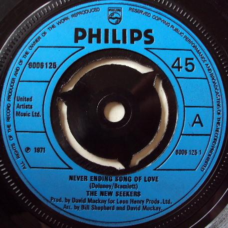 

7-дюймовая пластинка NEW SEEKERS Never Ending Song Of Love 6006125 PHILIPS 1971 UK Поп Б/У