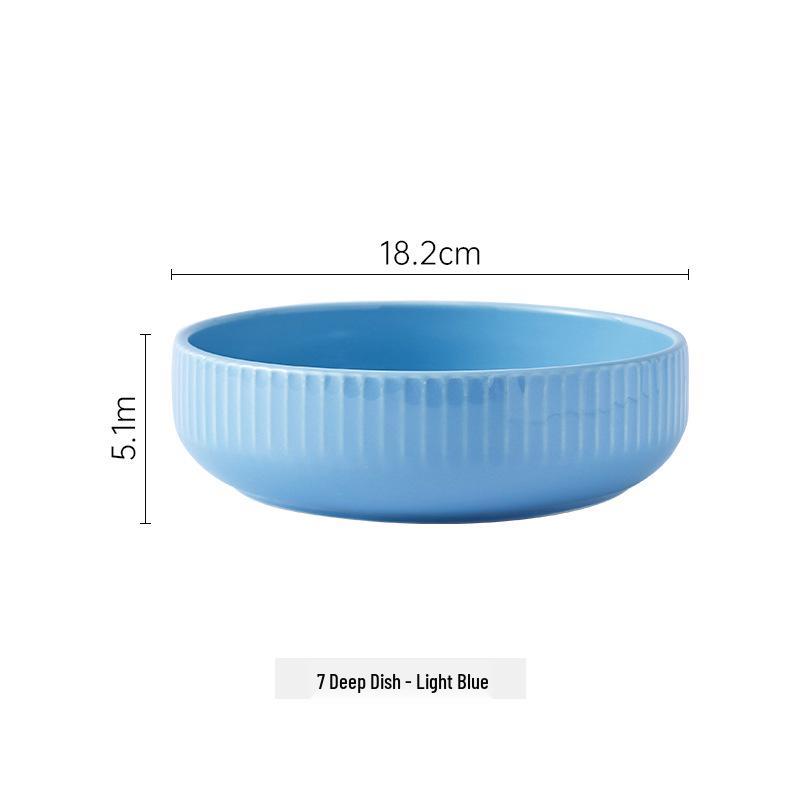 Retro Deep Ceramic Bowl for Soup, Pasta, or Fruit – Ideal for Home Dining Table and Western Cuisine.