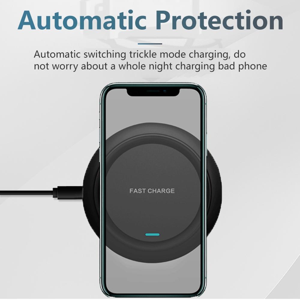 

Q18 Round Shape Wireless Charger 15W Fast Charging Desktop Charging Pad White