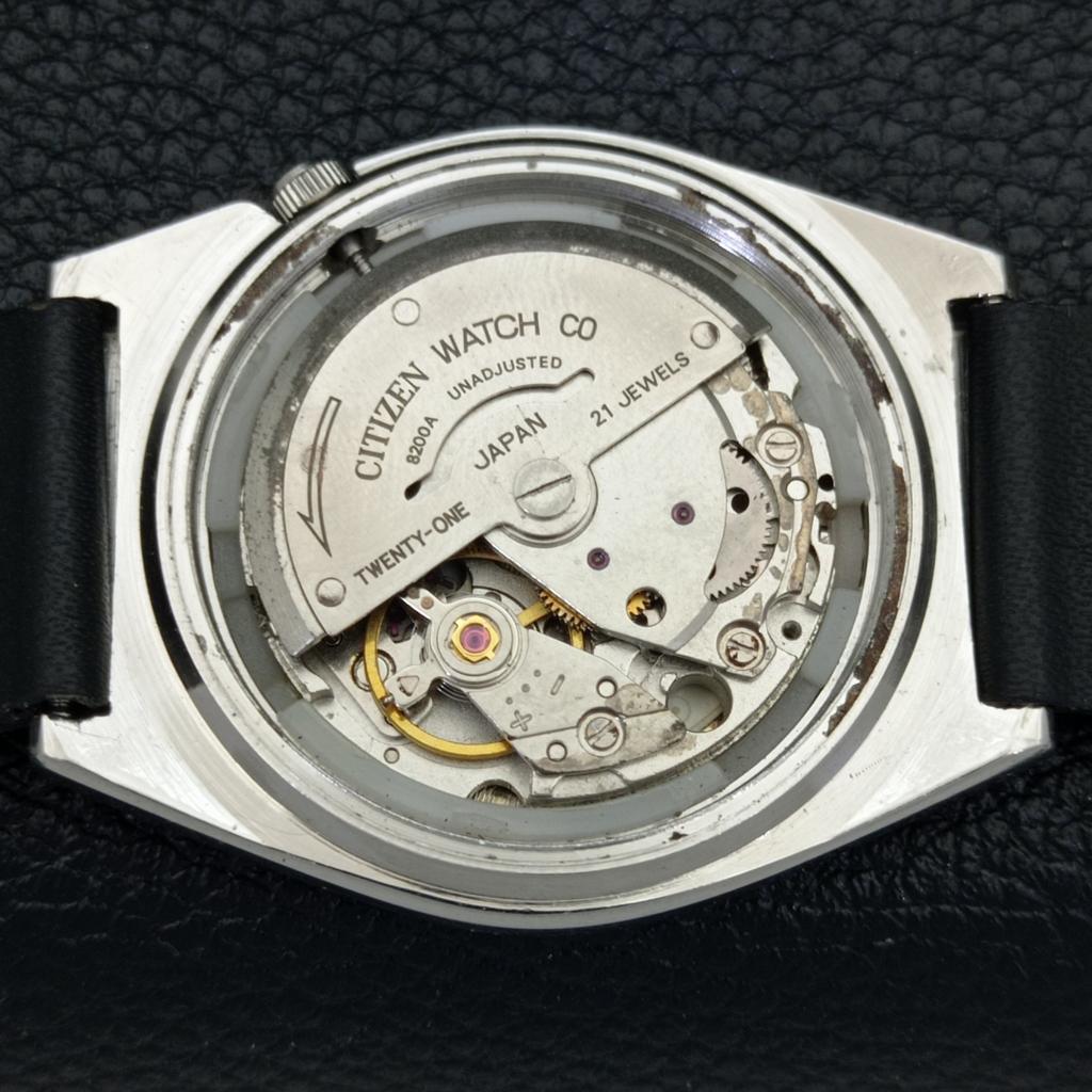 JAPAN MENS VINTAGE CITIZEN AUTOMATIC 8200 SILVER COLOR DIAL WATCH A500294-2 R151b-a500294