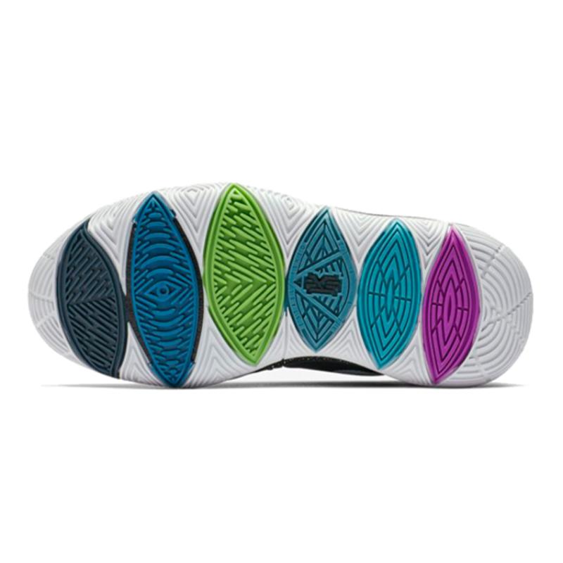 Nike Kyrie 5 Black Magic GS Sneaker AQ2456-901