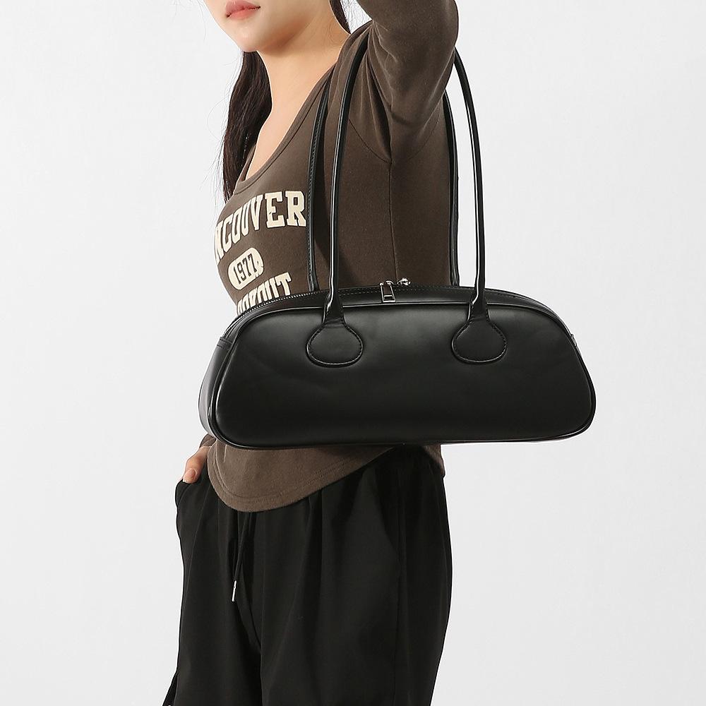 2024 Summer New Niche High-End Single-Shoulder Underarm Bag, Fashionable Large-Capacity Baguette Bag, Bowling Single-Shoulder Bag
