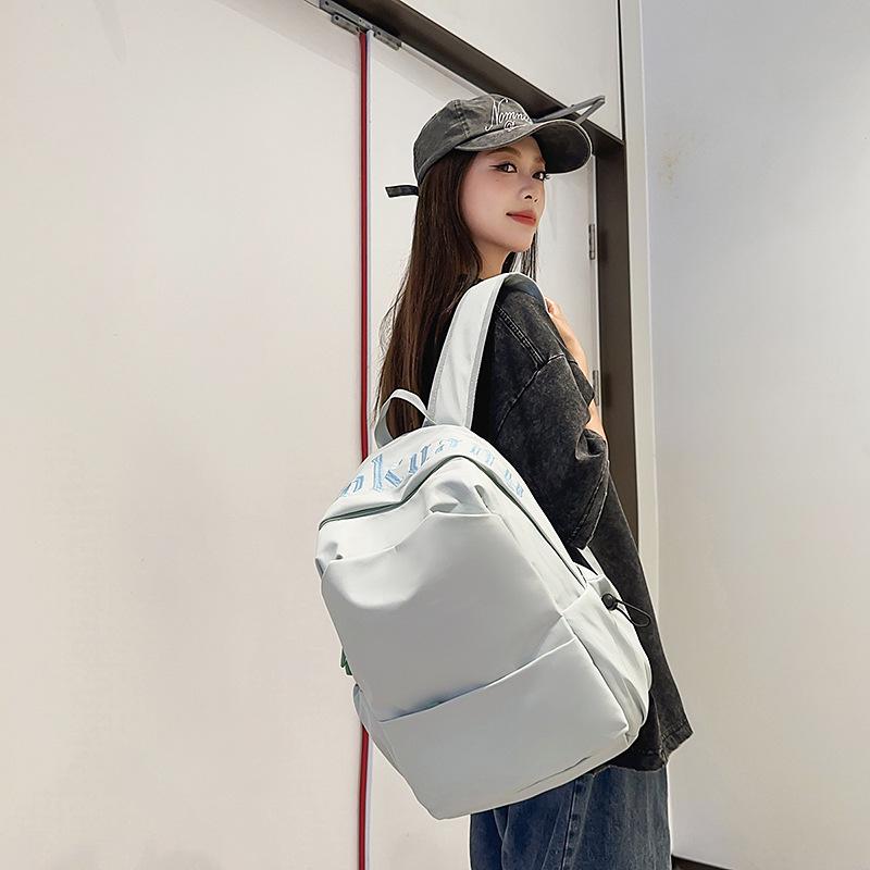 2025 Neuer Stil Minimalistischer Rucksack: Schulranzen mit großer Kapazität für Mädchen der Unter- und Oberstufe - Einfarbig, perfekt für kurze Ausflüge