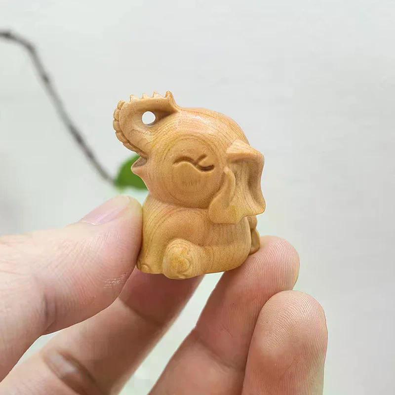 Hand-Carved Wooden Elephant Figurines Cute Elephant Statue Decorative Ornament Home Desktop Decor Car Decoration