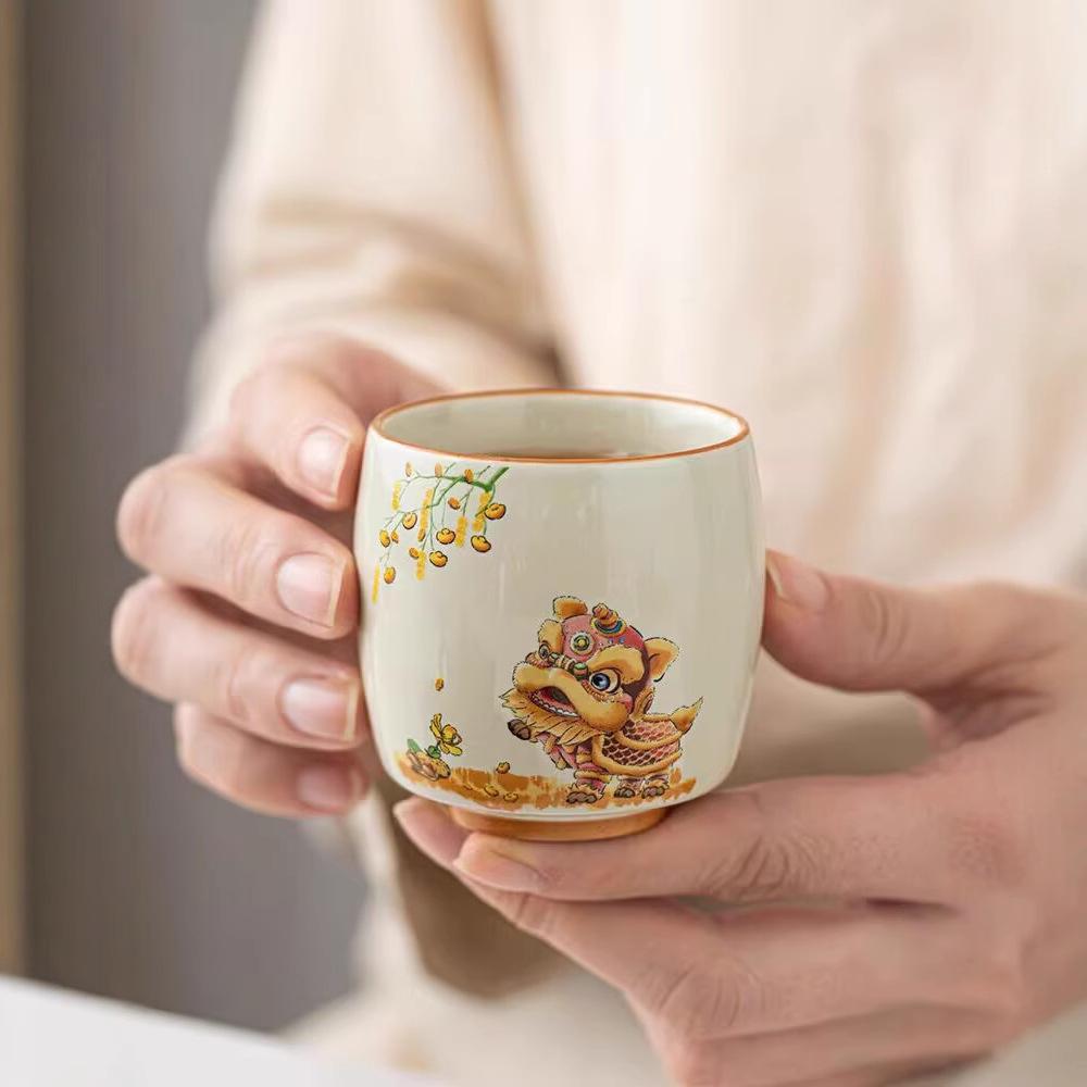 Grass And Wood Ash Guochao Lion Dancing Master Cup Single Cup Ceramic Men'S Exquisite Tea Cup Retro Tea Tasting Cup Kung Fu Tea Set