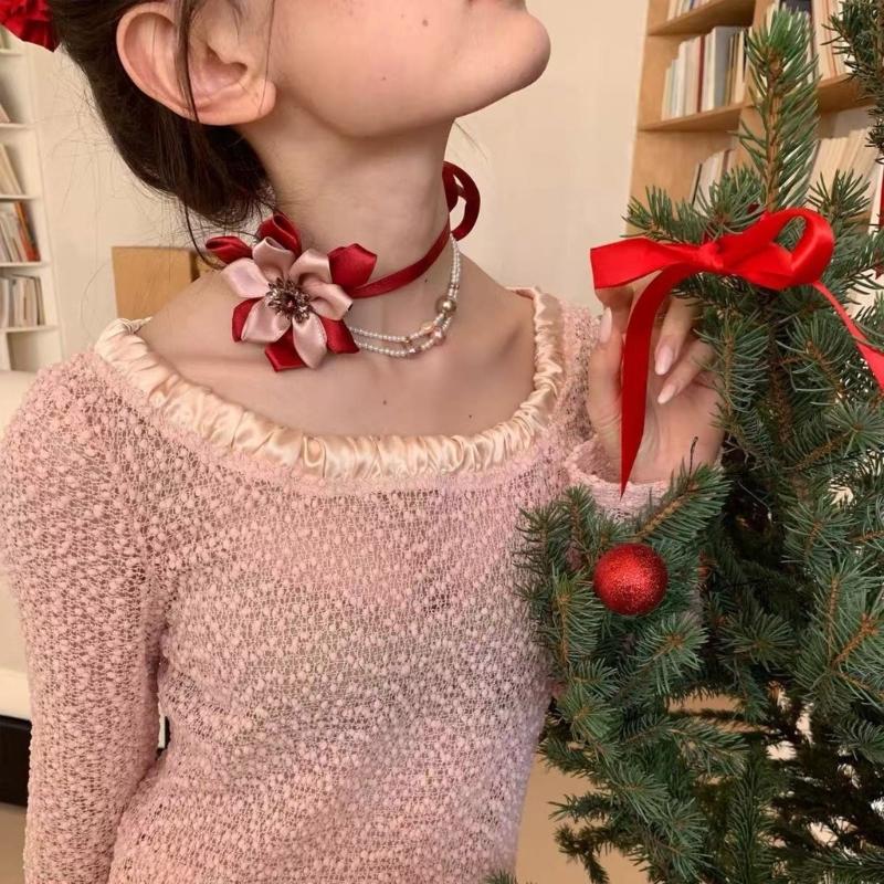 Modifiable Blossomy Hair Clip With Soft Mixed Substance For Women Girls Kids Daily Use And Special Instances