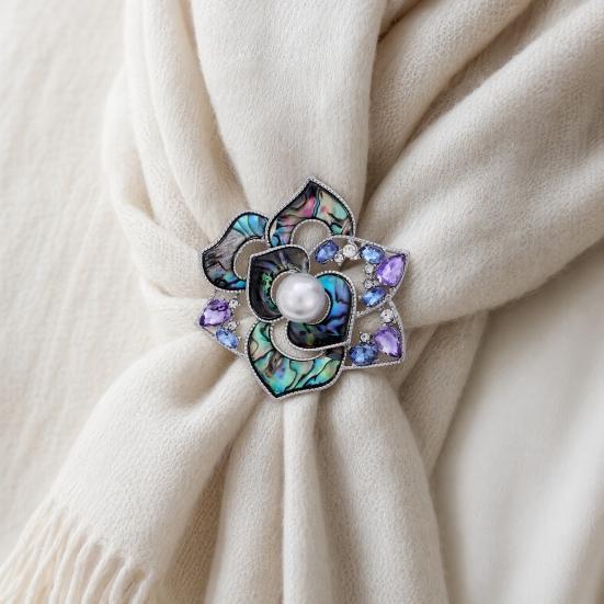 Camellia Brooch, 3D Hollow Floral Design Suit Badge with Imitation Pearl Cubic Zirconia Embellishment, Brooch Pin for Suits Scarves Accessories
