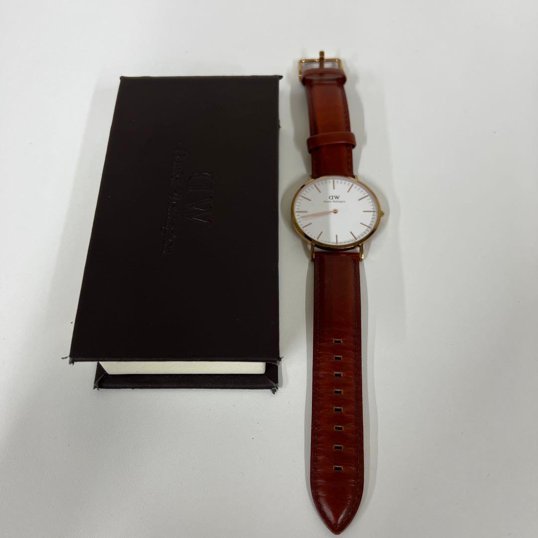 Used Daniel Wellington Watch Leather Strap