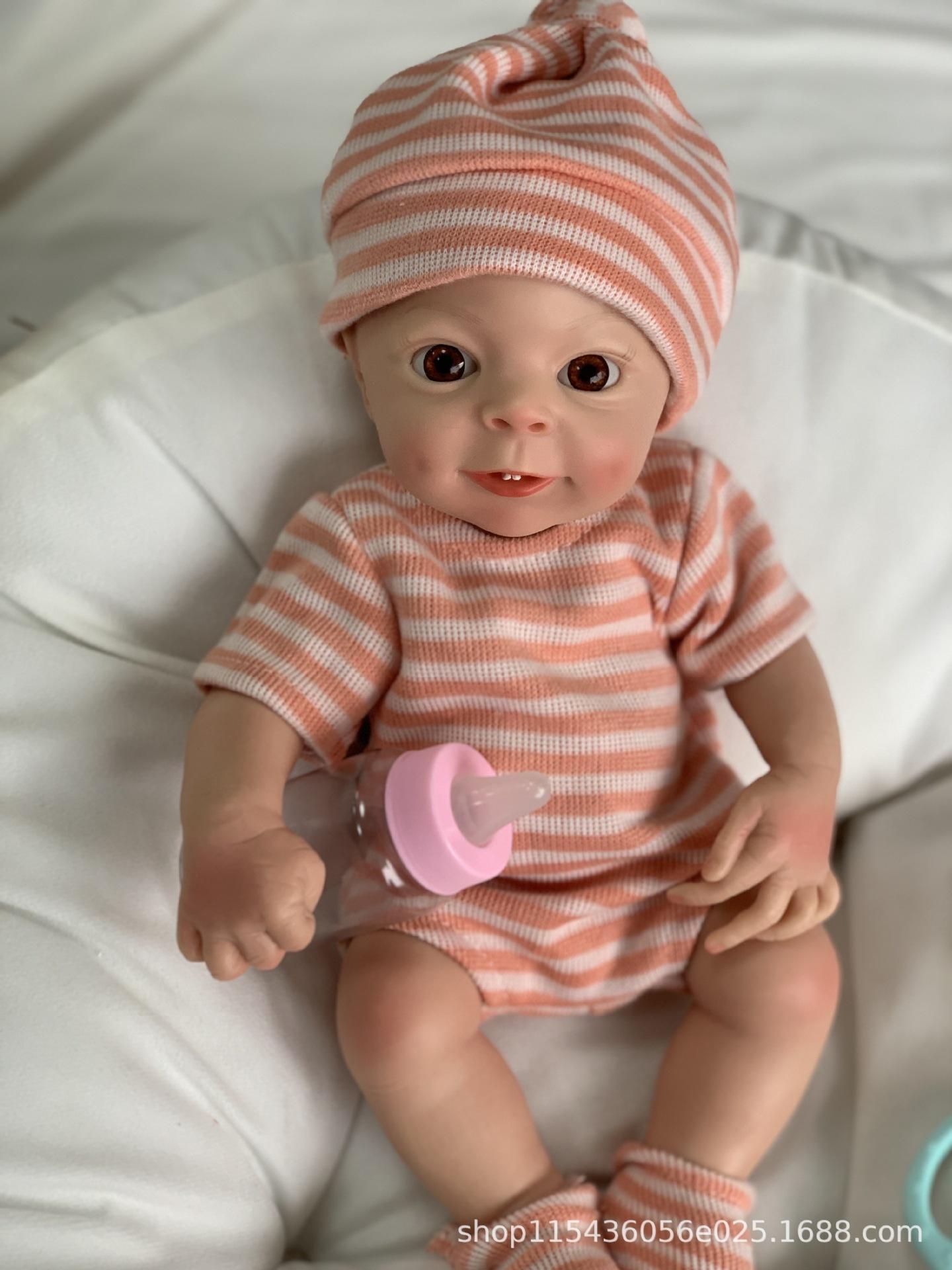 

Твердый силиконовый Rebirth Мини-кукла Мягкий игровой домик Игрушка в подарок 30cm коричневый