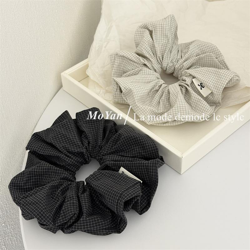 Simple and Fashionable Commuting Checkered Fabric Hairband with High-end Vintage Checkered Hair Tie for Elegant Updo