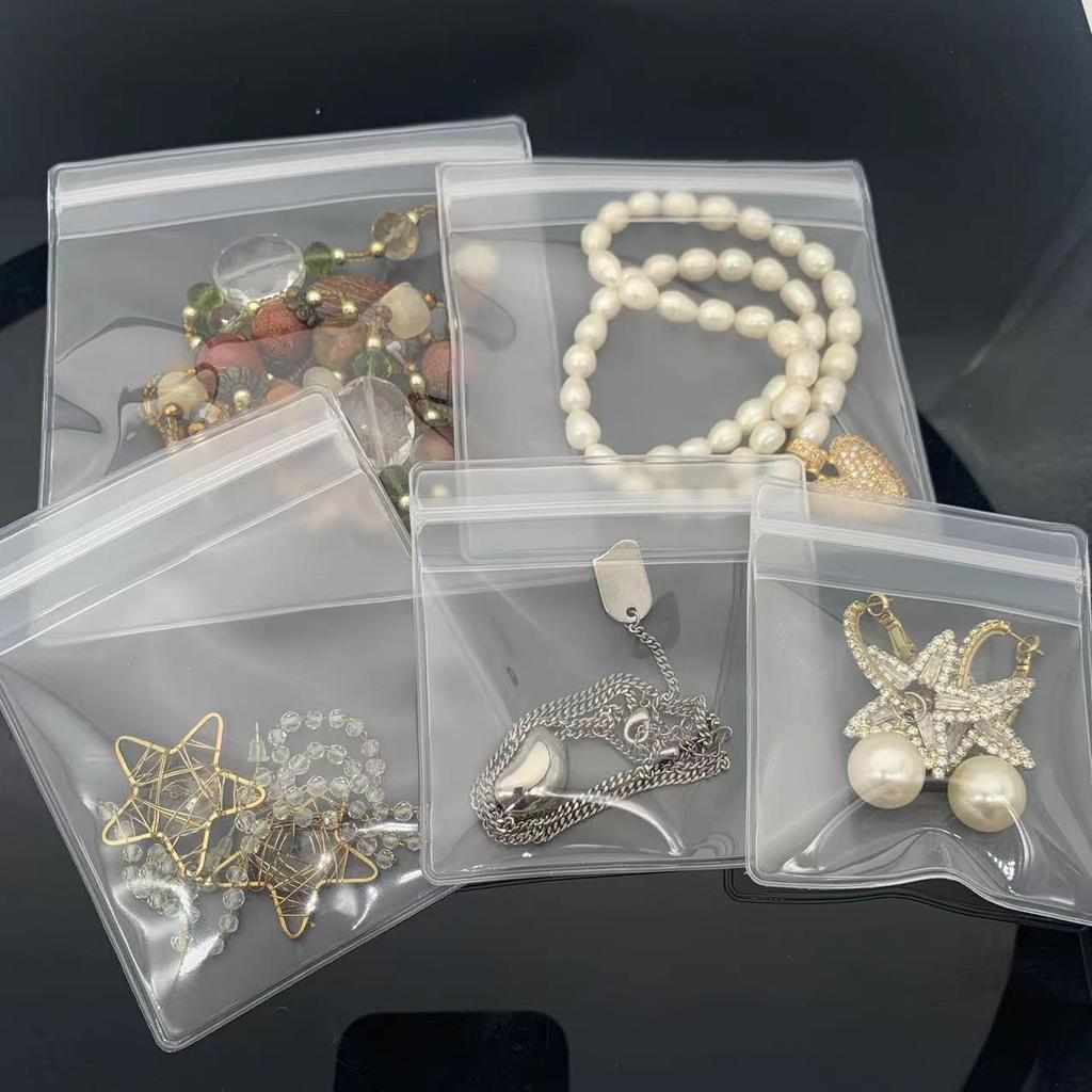 Portable Waterproof EVA Travel Makeup Bag with Transparent Design and Lanyard for Easy Storage