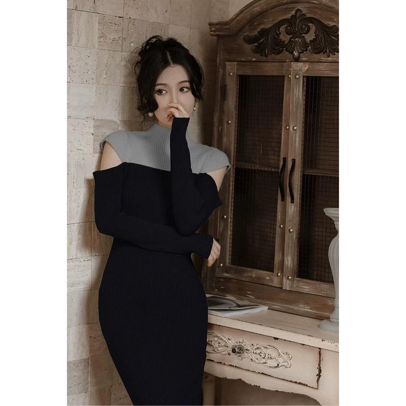 Off-the-shoulder dress, autumn and winter temperament, slim-fitting hip-wrapped long dress, split-ended knitted primer, sweater, skirt
