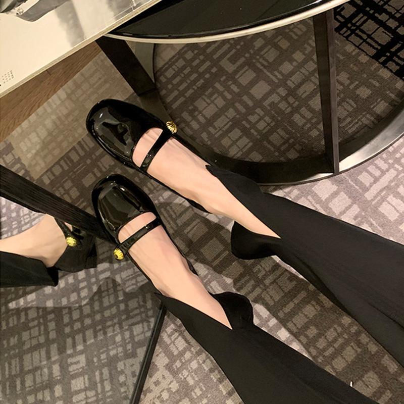 Grape mother Studiolee French platform small leather shoes round head thick heel Mary Jane single shoes women's 2025 new spring