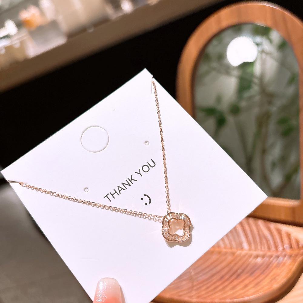 

Ожерелье с подвеской в виде полого четырехлистного клевера для женщин, высокое качество, индивидуальность, простота