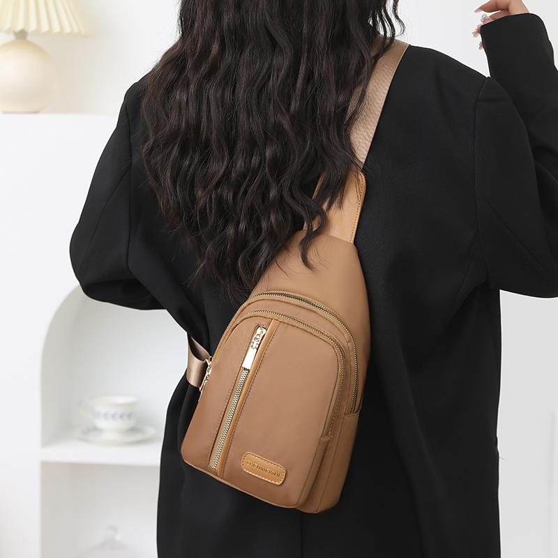Chest Bag Women's Lightweight Sports Shoulder Bag Crossbody Bag