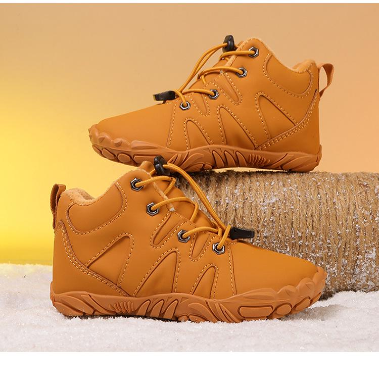 

Winter Non-Slip Boys and Girls Snow Boots with Thick Velvet Lining for Skiing and Outdoor Sports 32 жёлтый