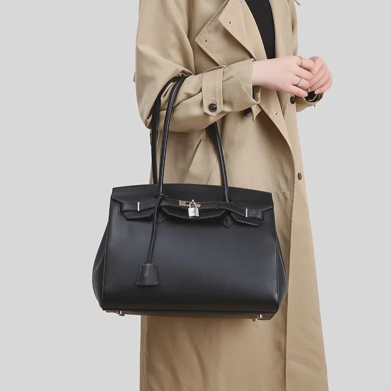 Sac fourre-tout à bandoulière et à bandoulière platine grande capacité printemps/été 2025