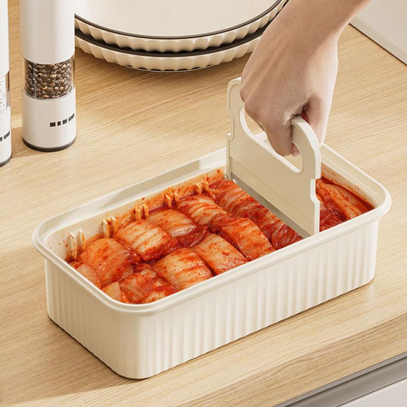 Korean Kimchi Fresh-Keeping Box Kitchen Refrigerator Pickle Seal Box with Cutter Portable Korean Bento Box Food Grade Lunch Box