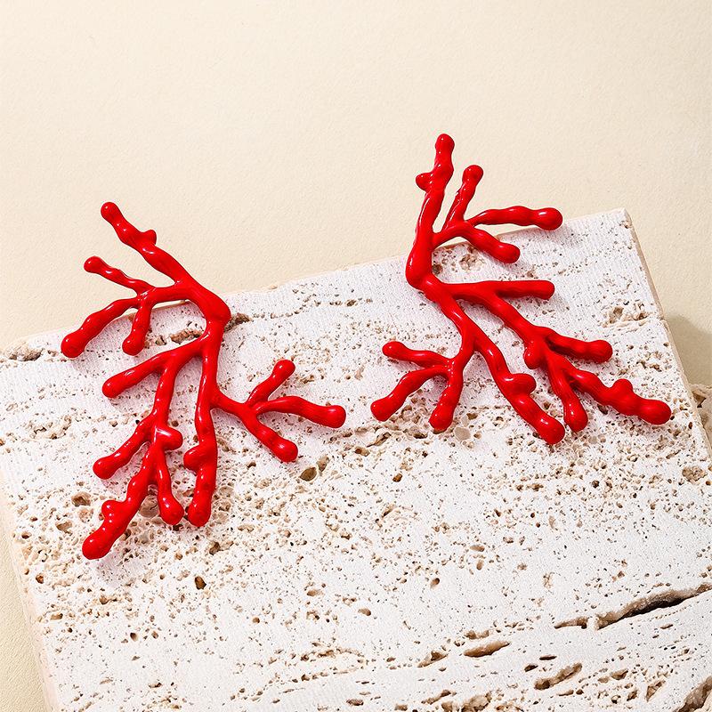 Stylish Ocean Style Coral Hollow Earrings For Women Ears Stud Party Wedding Jewelry Accessories Unique Gift