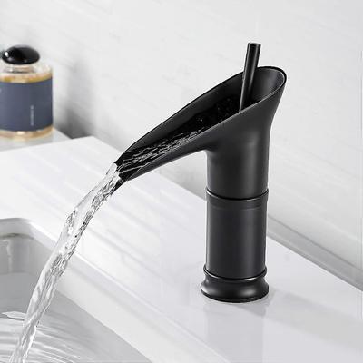 Banyo Şelale Lavabo Bataryası Siyah Pirinç Tek Kol Lavabo Bataryası Banyo Lavabo Bataryası Sıcak ve Soğuk Su İçin