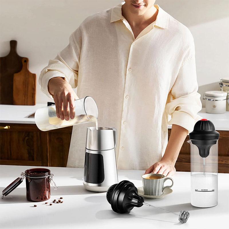 Electric Milk Frother Handheld Battery Operated Coffee Whisk Foam Maker Drink Mixer with 500ML Glass Pitcher Egg Beater Tools