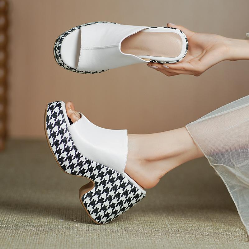 10.5CM popular summer open-toed thick-soled cool slippers black fashion versatile thick heel one pedal high-heeled sandals women