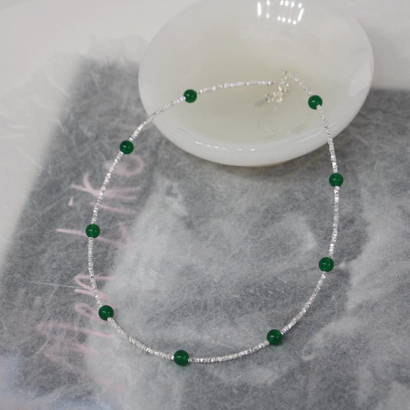 

Versatile 2024 Gypsophila Silver Necklace - Women s High-End Fashion Choker