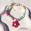Buntes Perlen-Haustierhalsband mit Blumenanhänger Niedliche Hunde-Katzen-Halsband-Schmuck für kleine und mittelgroße Hunde