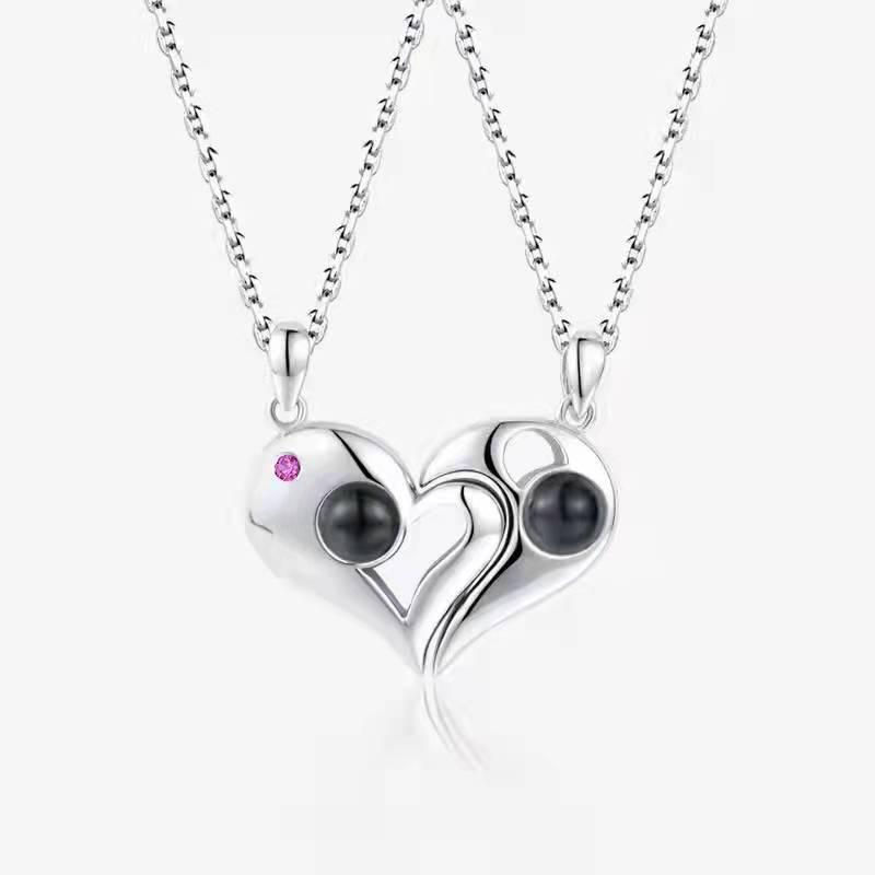 Customized Love Photo Necklace: 100 Languages 'I Love You' Pendant - Ideal for Christmas & Valentine's Gifts