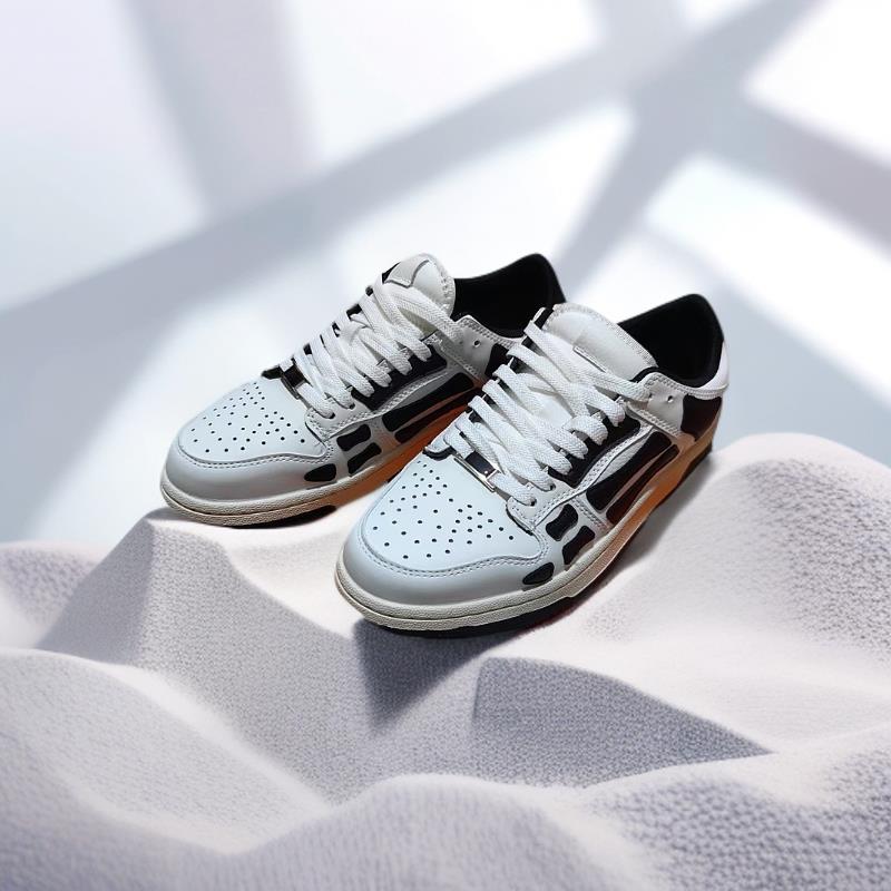 Trendy sneakers that are stylish and versatile: comfortable soft-soled casual wear that breathable