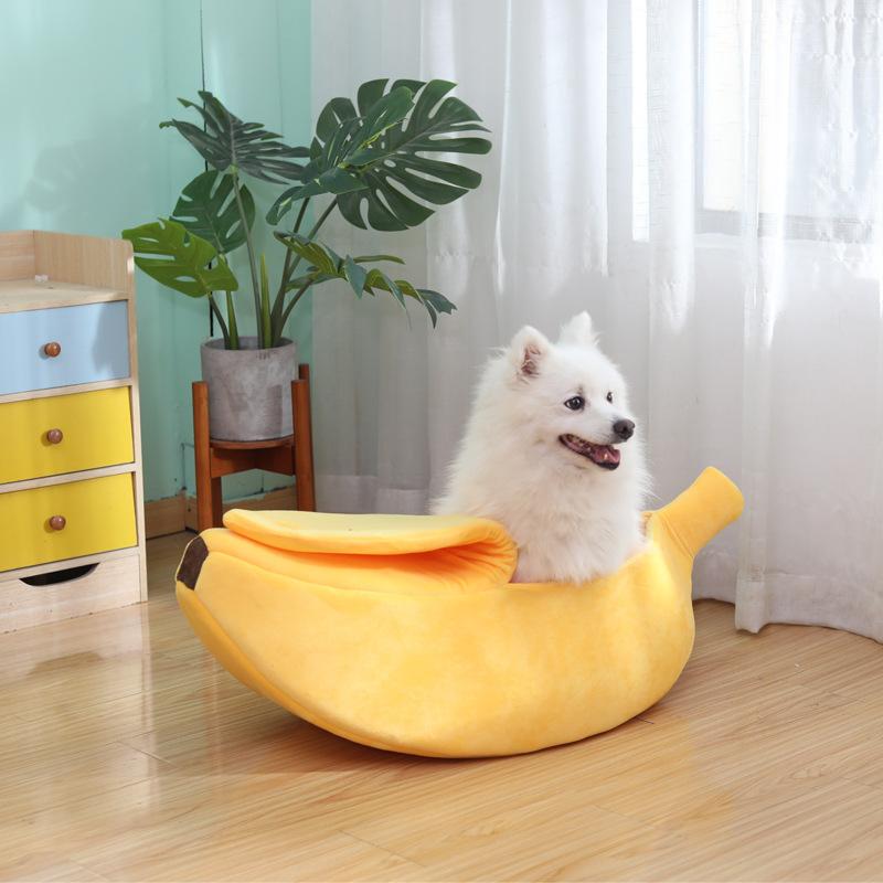 Four Seasons Pet Nest Banana Shape Warm Cat Nest Semi-enclosed Small Dog Kennel Hamster Nest Pet Bed