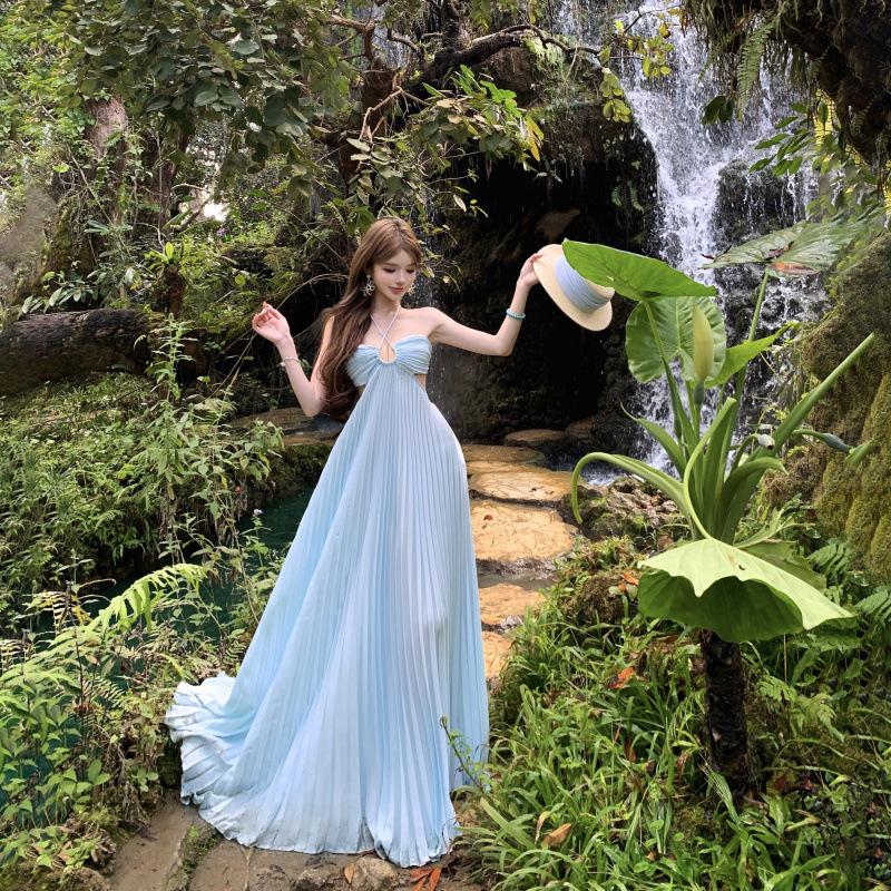 Sanya seaside vacation sexy blue halter strap dress high-end island photo wear pleated dress S синий