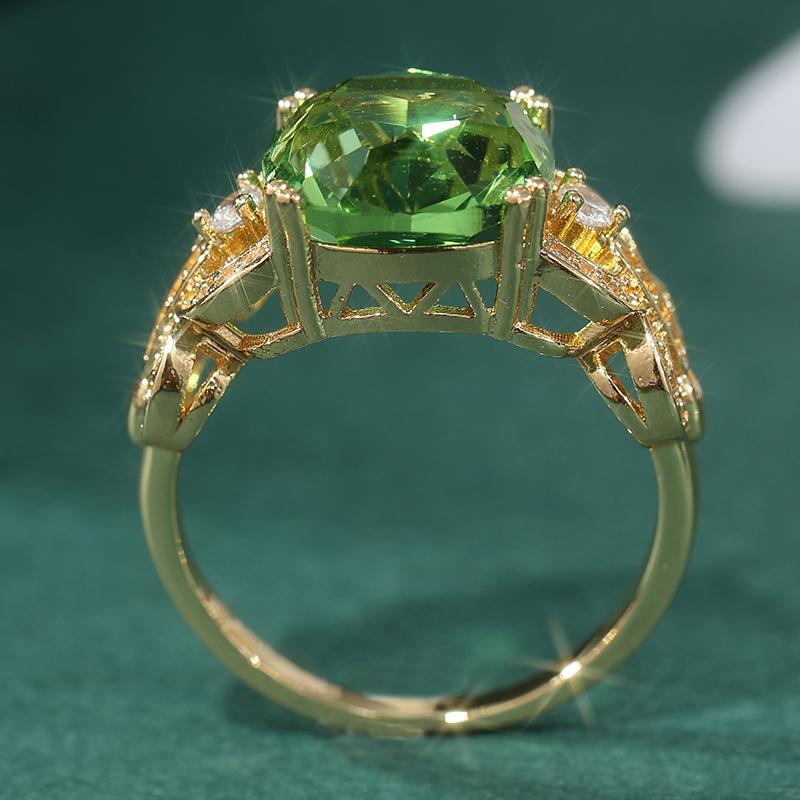 Fashion Classic Inlaid Geometry Green Synthetic Zirconia Ring for Women's Elegant Sparking Banquet Festival Jewelry Accessories