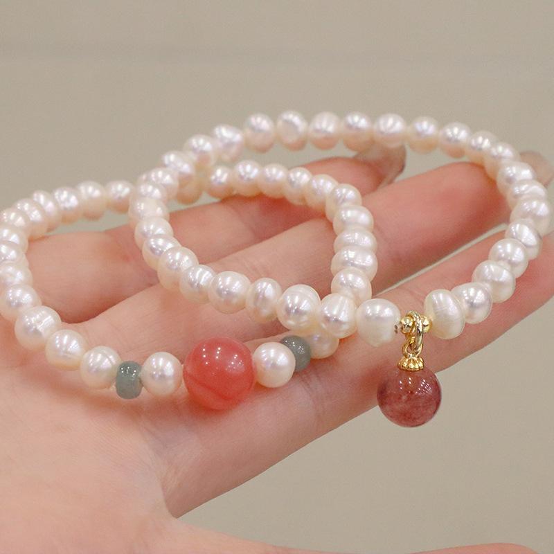 Elegant  Pearl Bracelet for Women, Fashion Round Bead Design Pendant Peal Bangle, Strawberry Crystal Bracelet